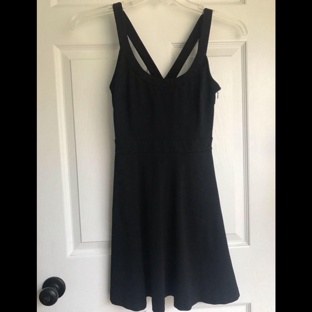 BR black dress